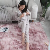 Tapis de chambre rose avec fille chinoise dessus