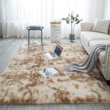 Tapis chambre avec laptop et revue