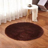couleur foncé marron de ce tapis