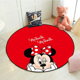 Tapis rond rouge avec mini dessus