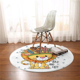 Petit tapis rond sous chaise de cuisine