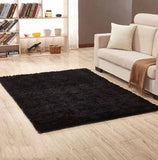 Tapis de salon noir