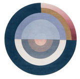 Tapis rond arc de cercle de diffèrente couleur 