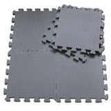 jolie couleur pour ce puzzle tapis en mousse gris 