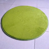 vert et moelleux sont les caractéristique de ce tapis vert rond