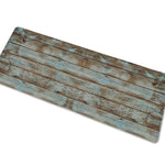 tapis de cuisine avec du bois plutôt bleu en horizontal sur ce tapis 
