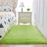 Belle couleur vert clair sur ce tapis de chambre