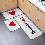 Mise en situation des trois modele de tapis coeur dans une cuisine 
