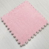 Dalle en mousse de tapis salon puzzle couleur rose avec revêtement velour